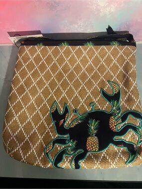 Vera Bradley Tan Woven Pouch with Black & Teal Crab and Pineapple Accents
